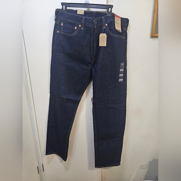 Mens Levi 505 38 X 32 Regular  NWT - Picture 2 of 7